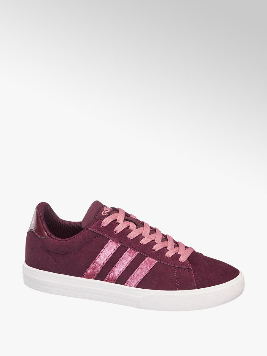Daily 2.0 Damen Sneaker in weinrot von adidas günstig im Online-Shop ... Daily 2.0 Damen Sneaker in weinrot von adidas günstig im Online-Shop ...